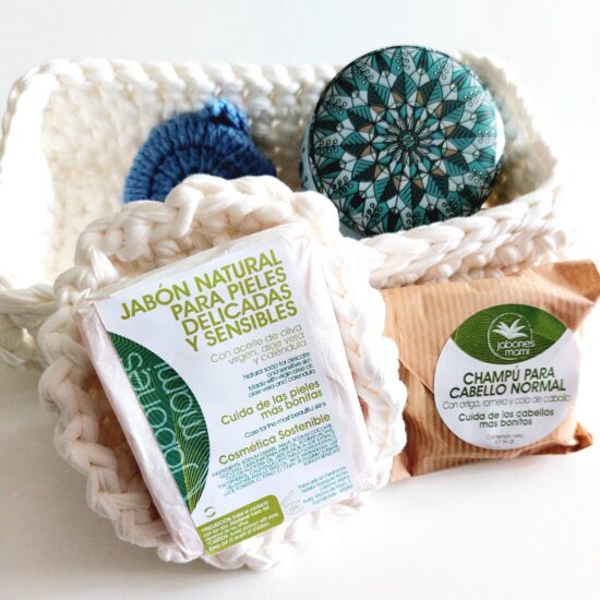 Cesta cosmética natural y artesanía